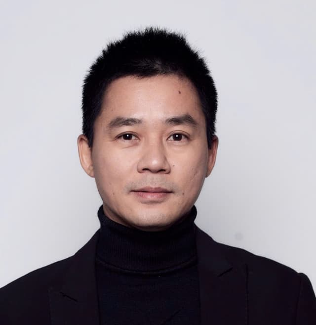 Dr. Nam Le - Senior Lecturer