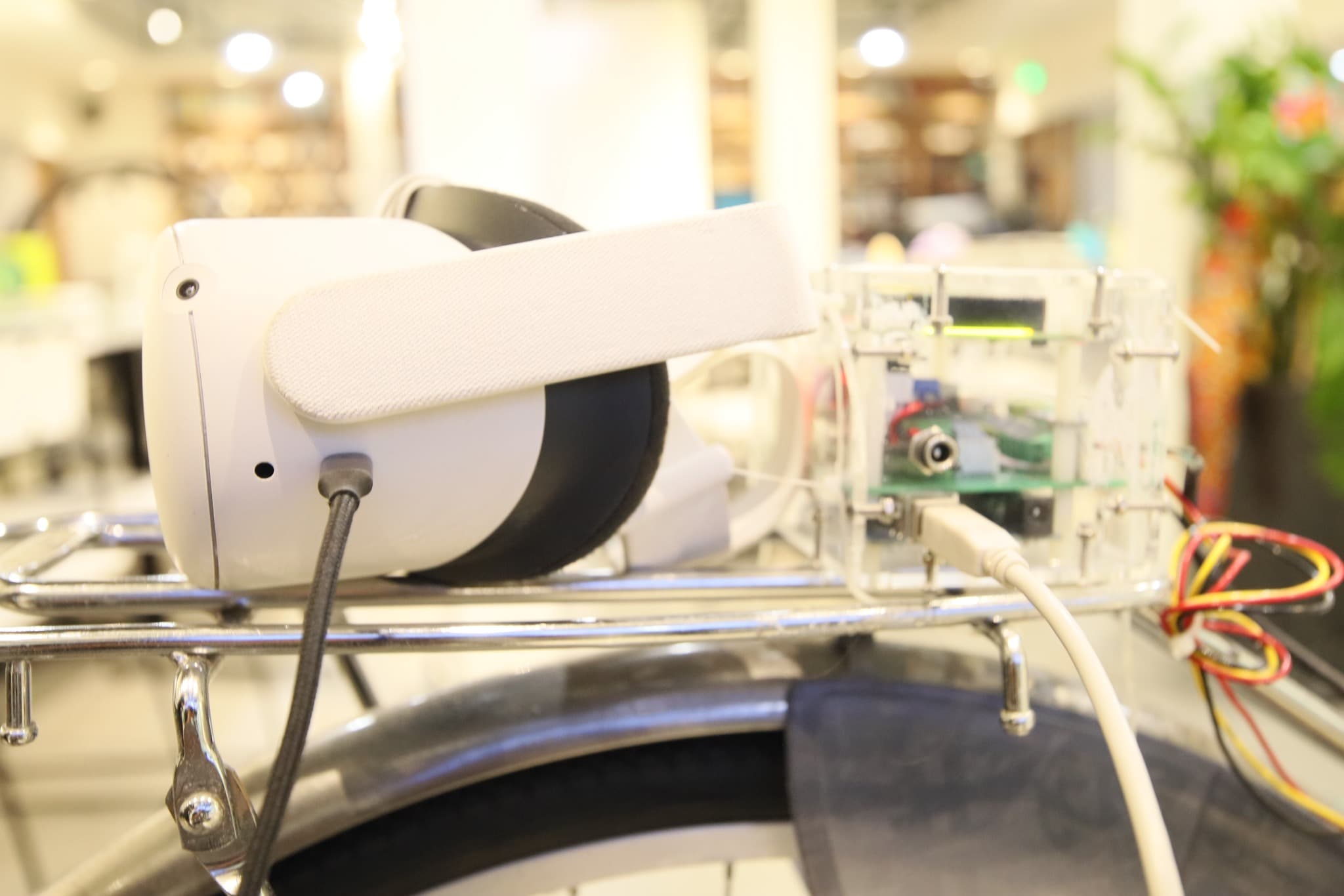 Virtual reality equipment
