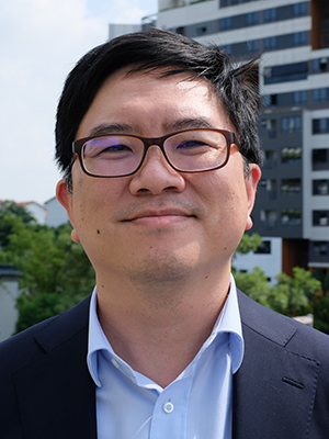 Dr. Harvey Neo - Program Director of the Master of Urban Science, Planning, and Policy Programme </br> Singapore University of Technology and Design, Singapore