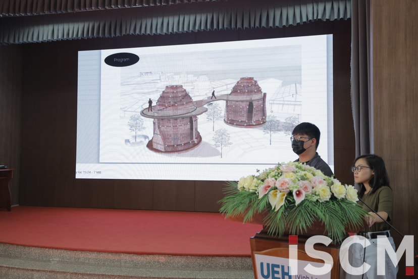 https://iscm.ueh.edu.vn/public/static/images/courses/non-degree/ubu/ubu2022/IMG_0504.jpg